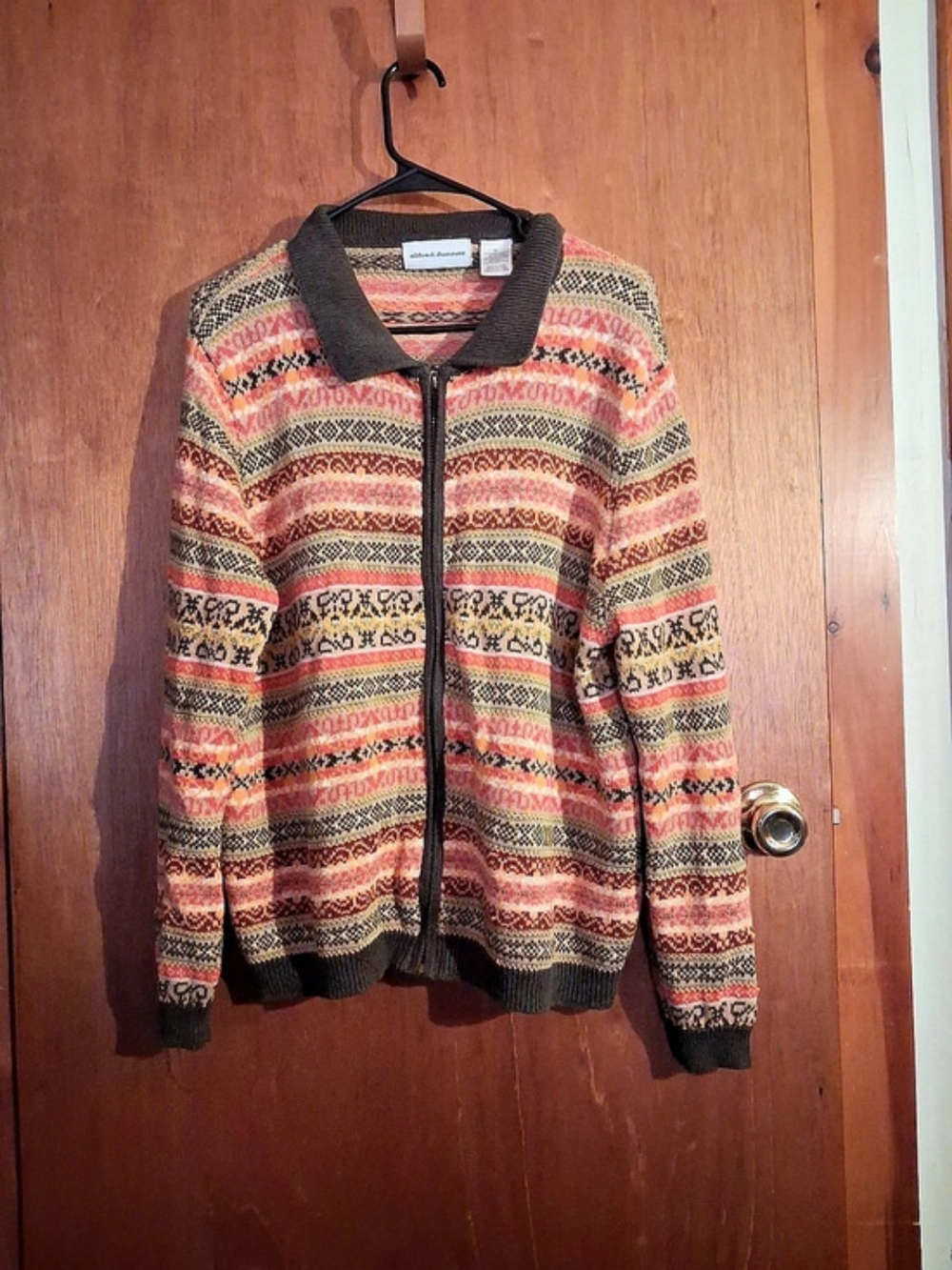 Alfred Dunner Patterned Zip Cardigan in Brown & Red